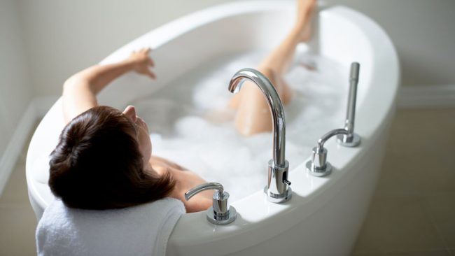 Luxury Bath Tubs - Buying a luxury bath